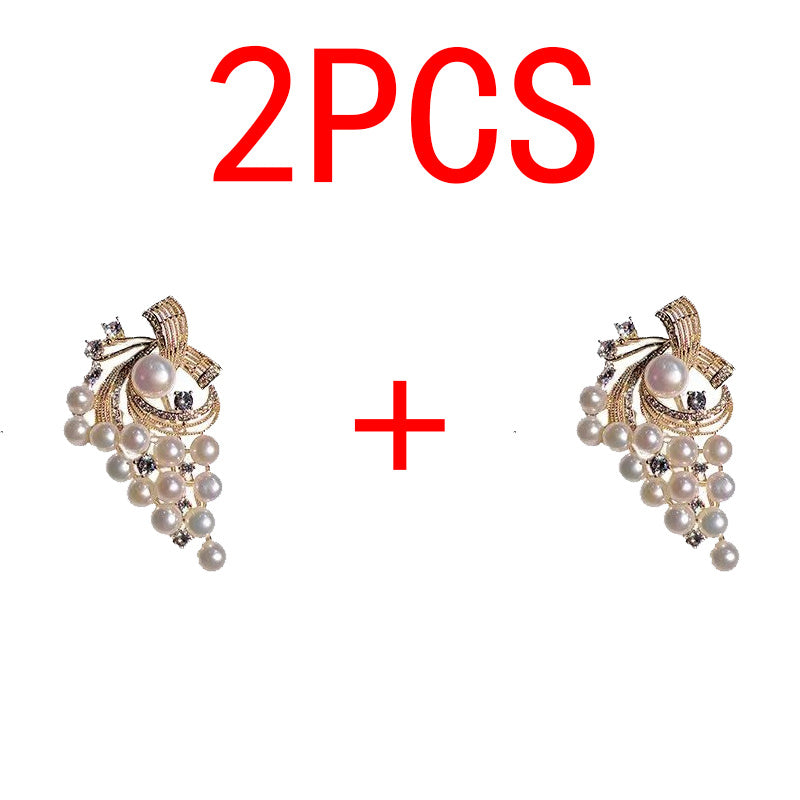 Exquisite And Fashionable Pearl Brooch - M/S TMC India