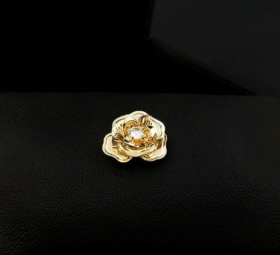 Retro Camellia Zircon Needle - M/S TMC India