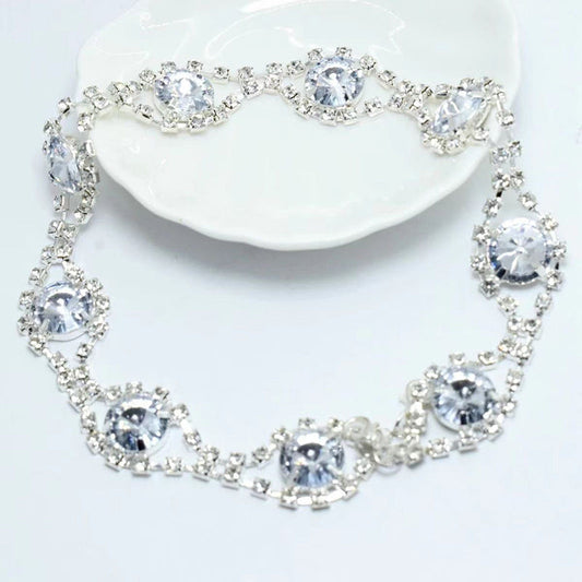Light Luxury Niche Design, High-end Feel, Super Sparkling Rhinestone Necklace CJ